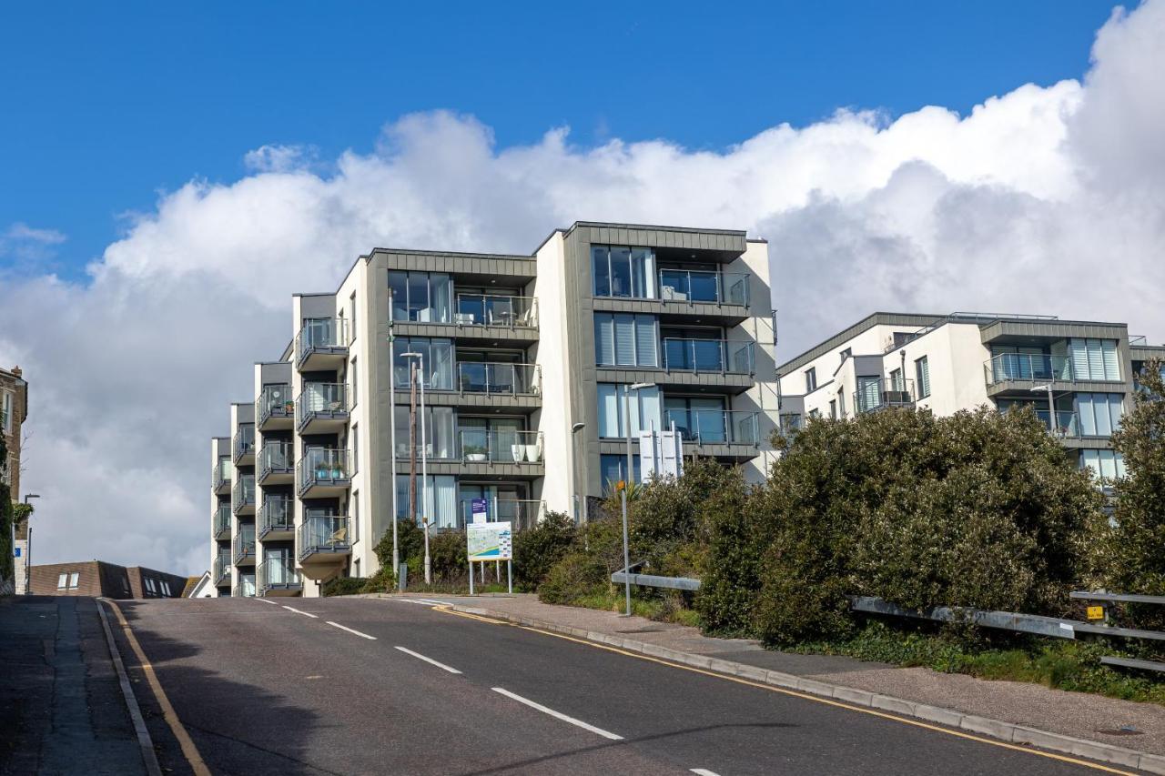 Seaview West Coast Apartment Bournemouth Exterior photo